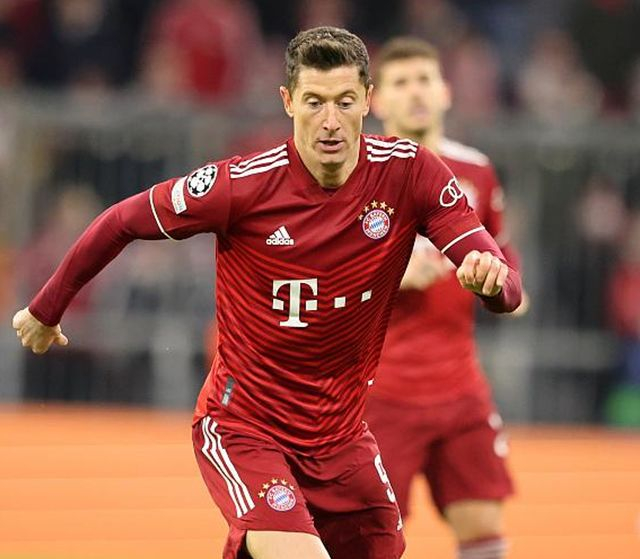 波兰队压倒对手，前进形势大有可为(波兰宣布取消波乌边界)